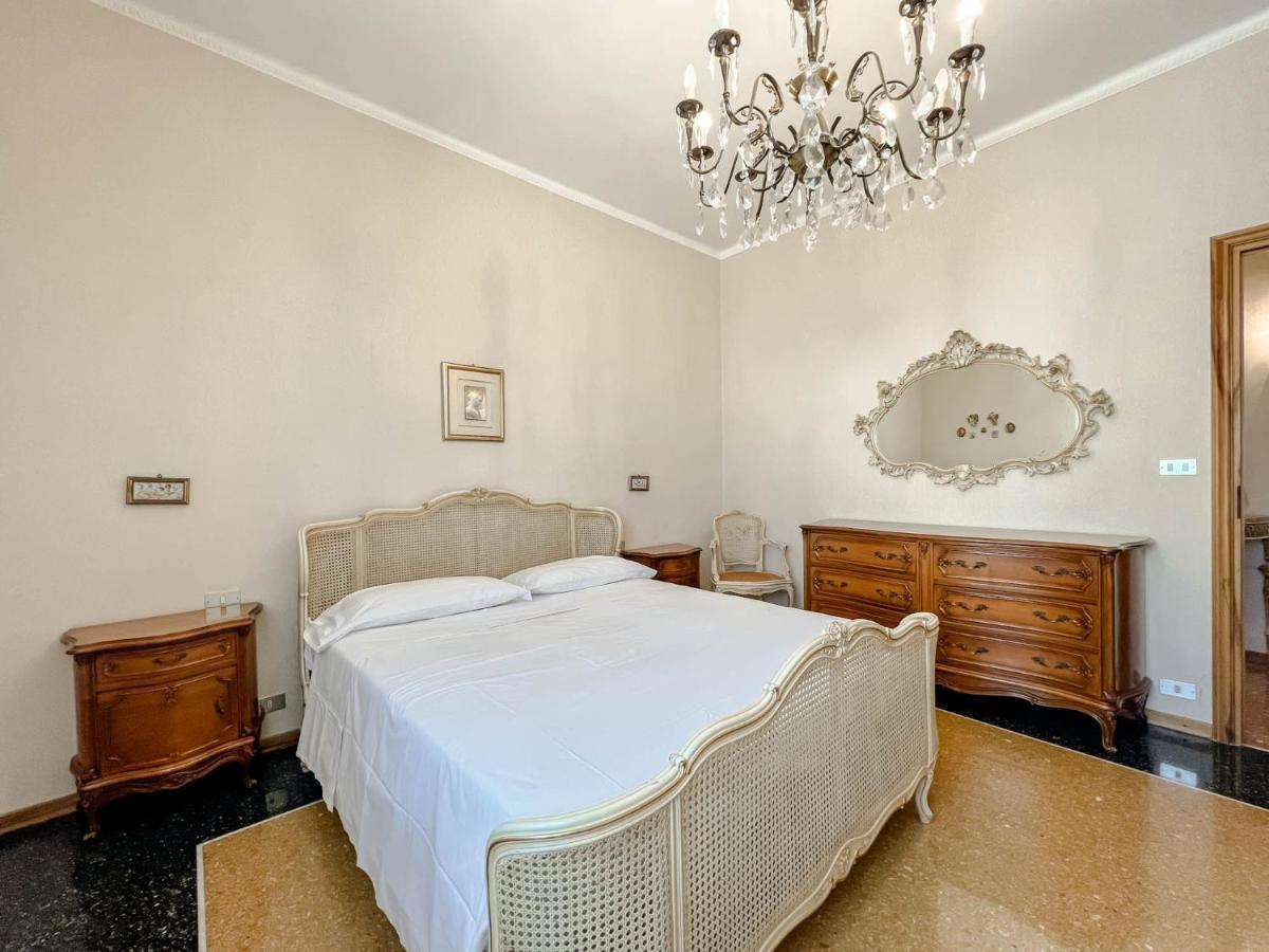 Grande Appartamento Vista Mare Варацце Экстерьер фото