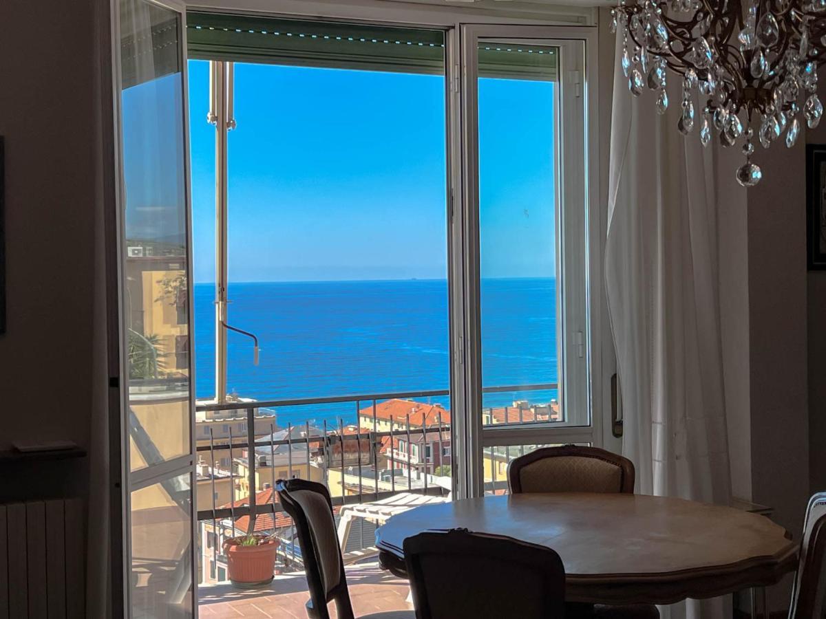 Grande Appartamento Vista Mare Варацце Экстерьер фото